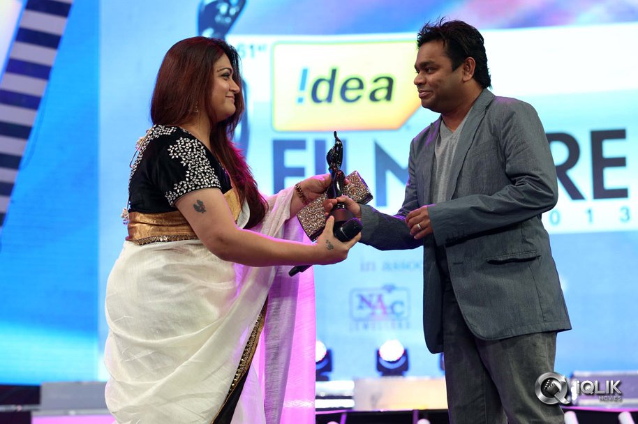 61st-Filmfare-Awards-2013